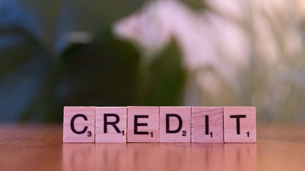 **Boost Your Credit Score: 7 Actionable Strategies for Financial Freedom** - Financial Analysis Image