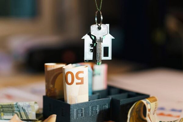 Maximizing Qualified Opportunity Zone Tax Benefits for High-Net-Worth Real Estate Investors - Financial Analysis Image