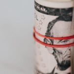 Mitigating Interest Rate Risk: Choosing Between Money Market Funds and Short-Term Treasury Bills for Liquid Savings - Financial Analysis Image