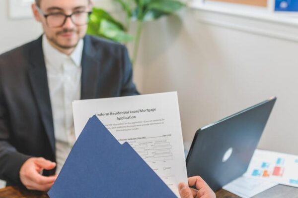 Navigating PSLF and IDR Options: A Deep Dive into Savi for US Federal Student Loan Borrowers - Financial Analysis Image