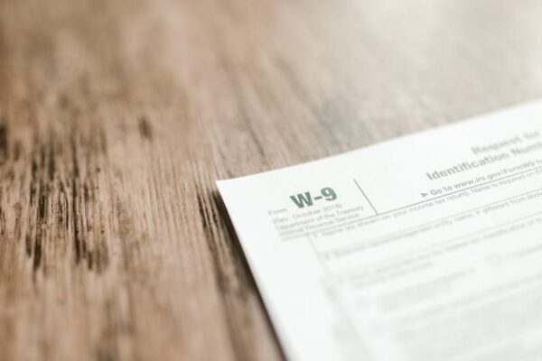 Structuring a US Family Office: Advanced Legal and Tax Considerations for Ultra-High-Net-Worth Individuals - Financial Analysis Image