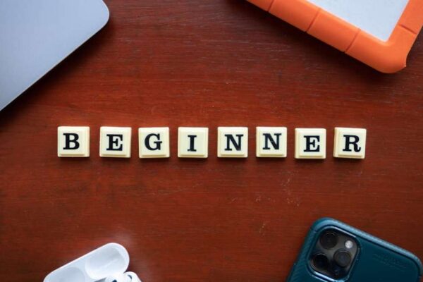 The Beginner's Blueprint: 7 Essential Steps to Start Building Wealth Today - Financial Analysis Image